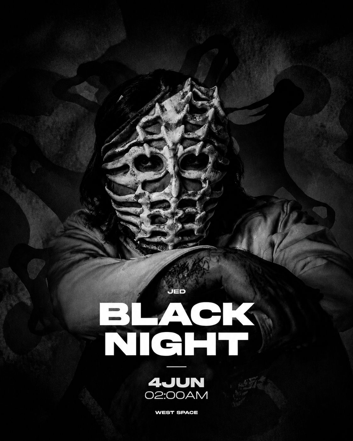 BLACK LIGHT (الخميس)
